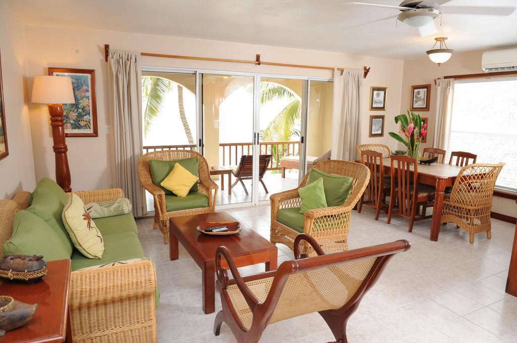 The Palms Oceanfront Suites San Pedro  Exterior foto